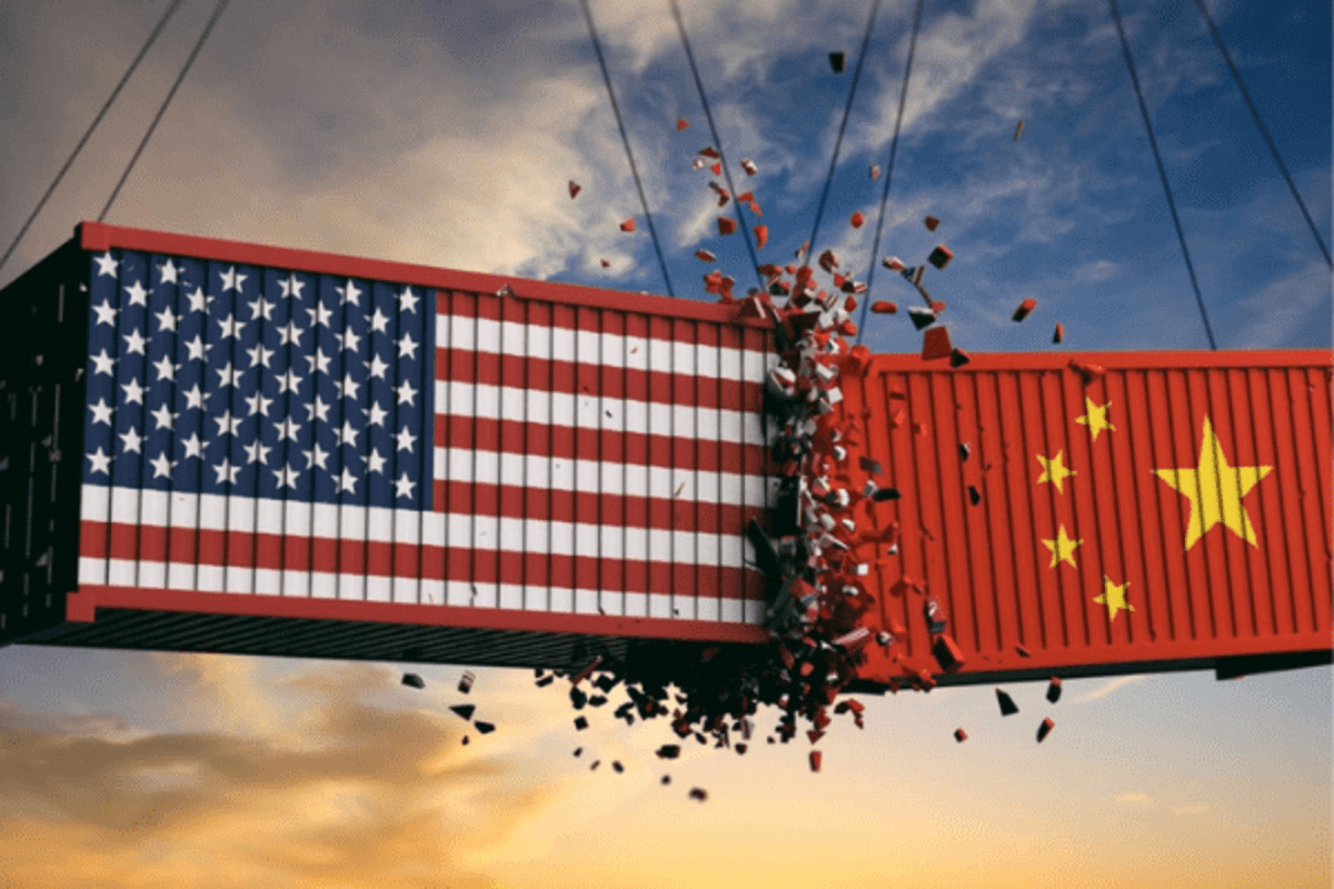 US, China Escalate Trade War with Tit-for-Tat Port Fees