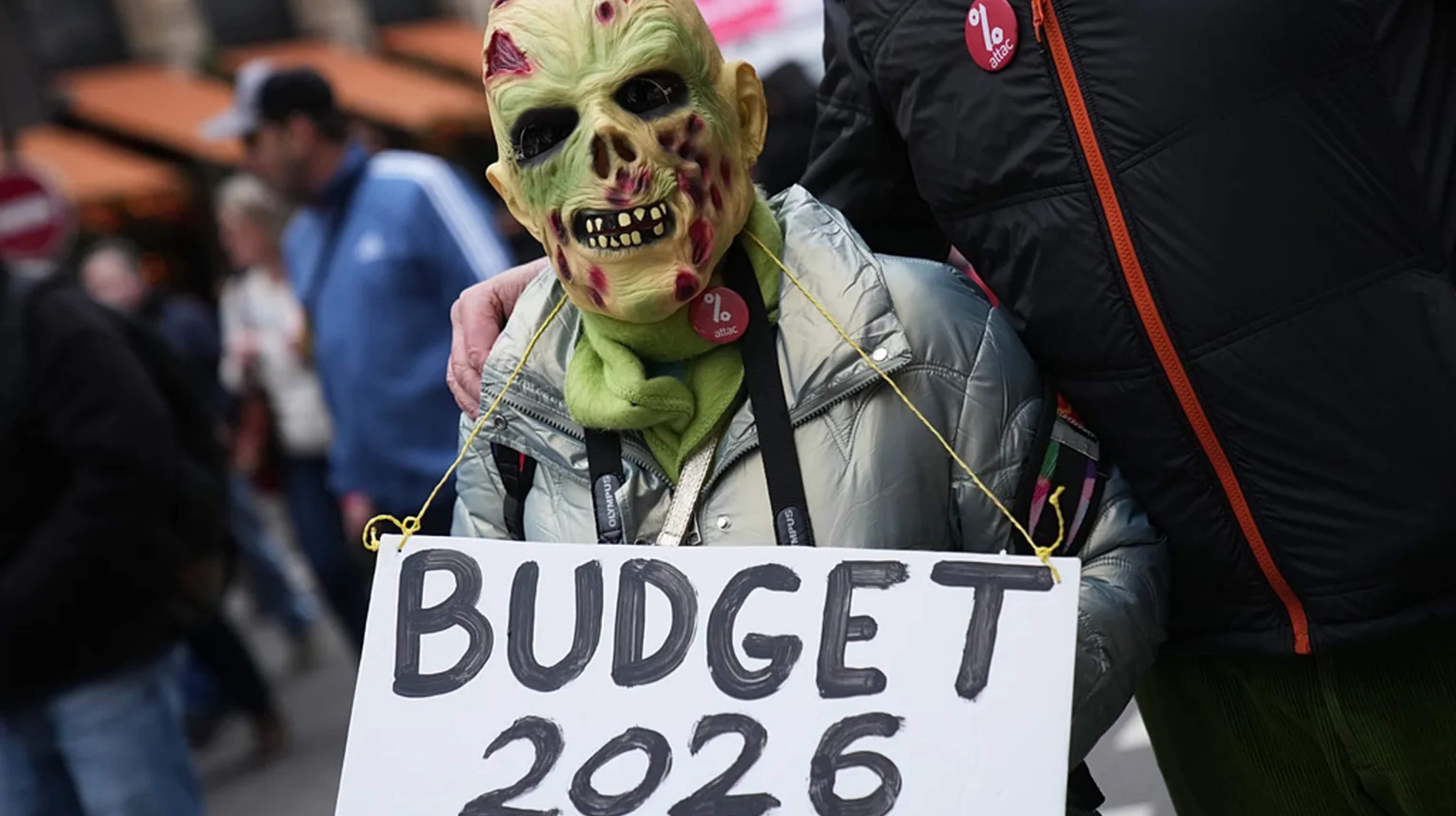 Thousands Join Unions in Lyon to Protest Planned Cuts