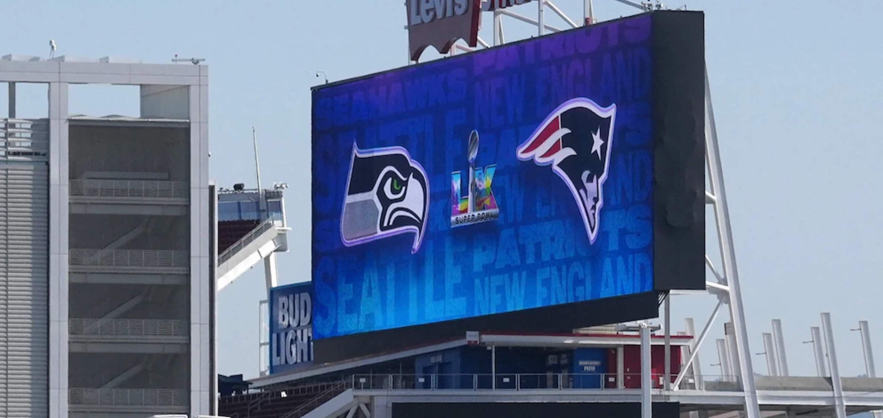 Patriots, Seahawks Set for Controversy-Tinged Super Bowl