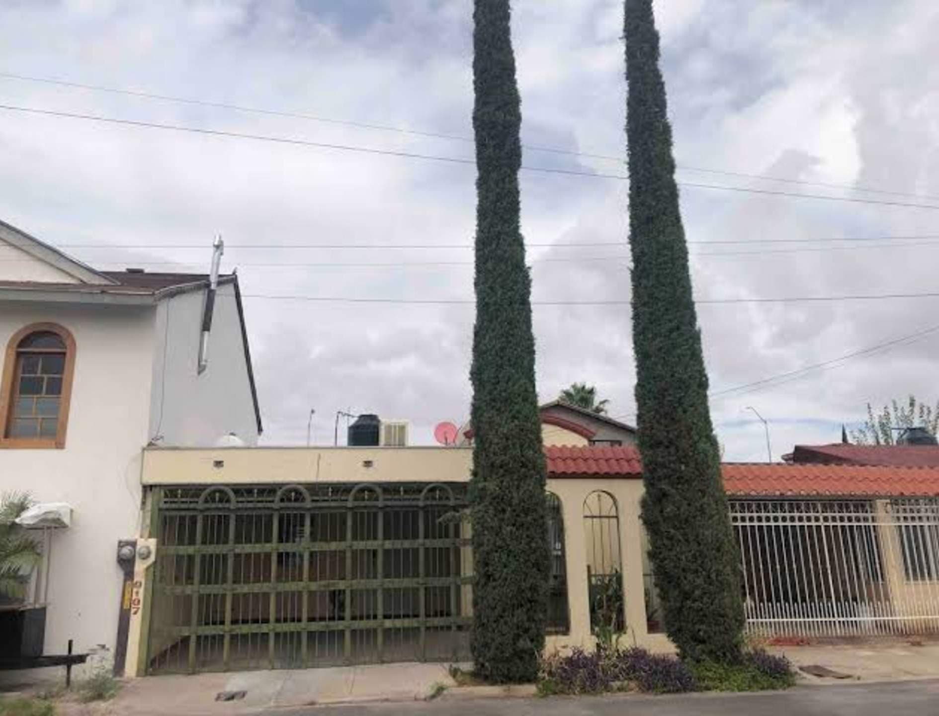 Landlords Cash in Near Guadalajara’s World Cup Akroon Stadium