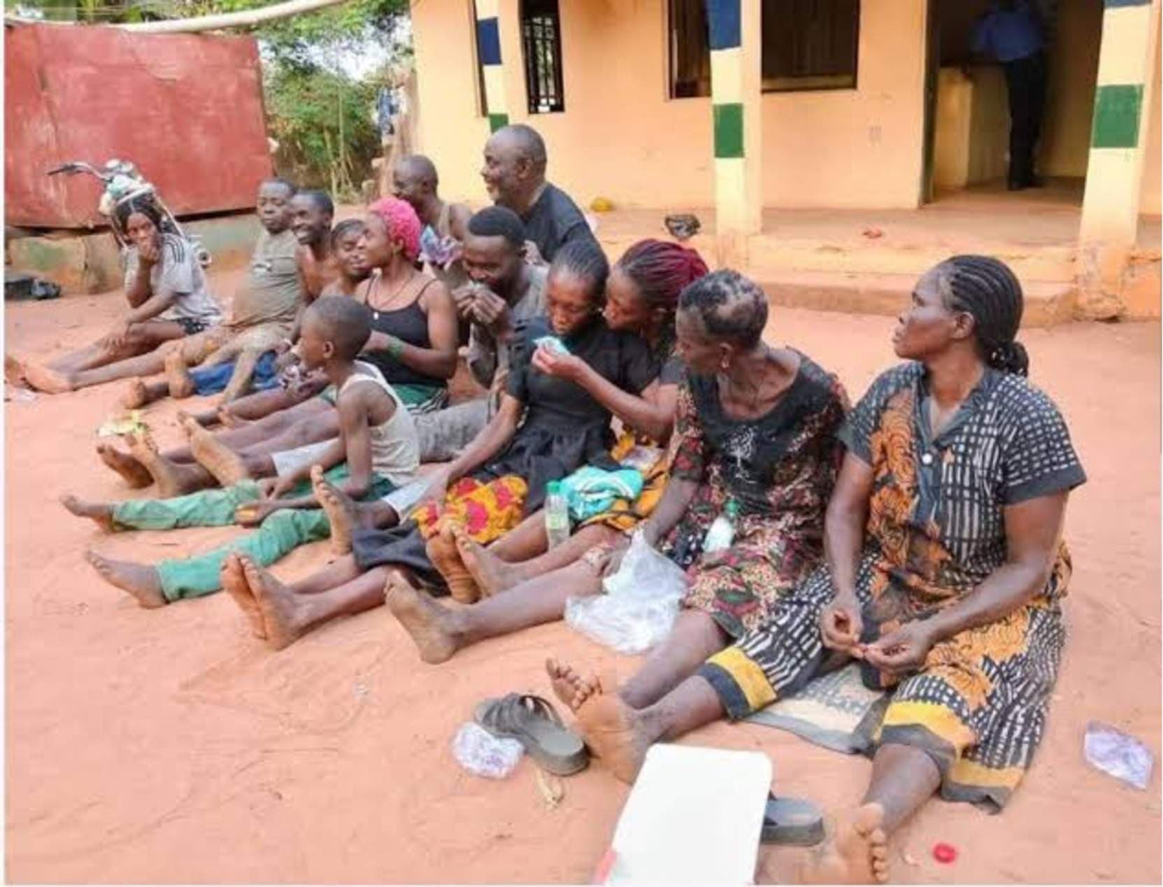 Troops Free Utonkon Vigil Kidnap Victims