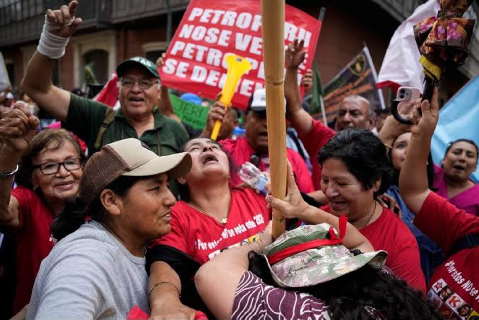 Peru's Interim President Jeri Ousted After Four Months