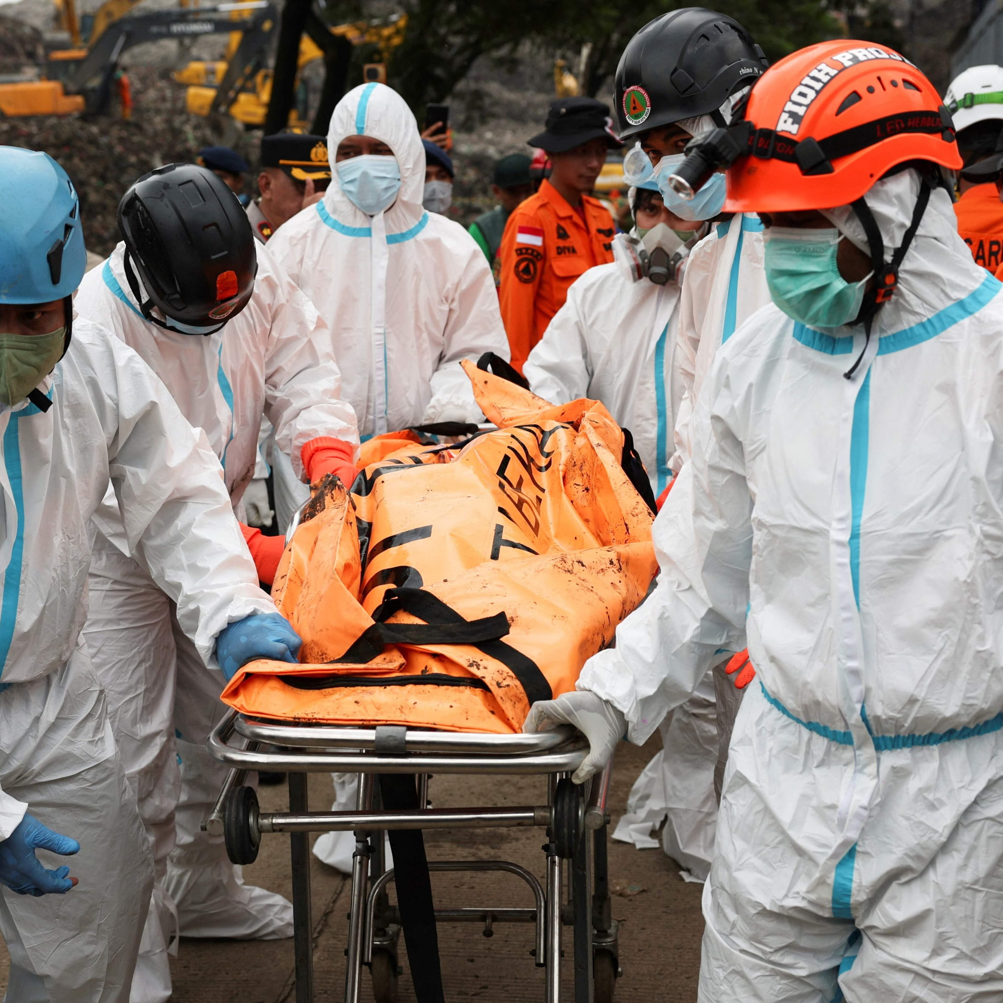 Indonesia Landfill Collapse Leaves Four Dead