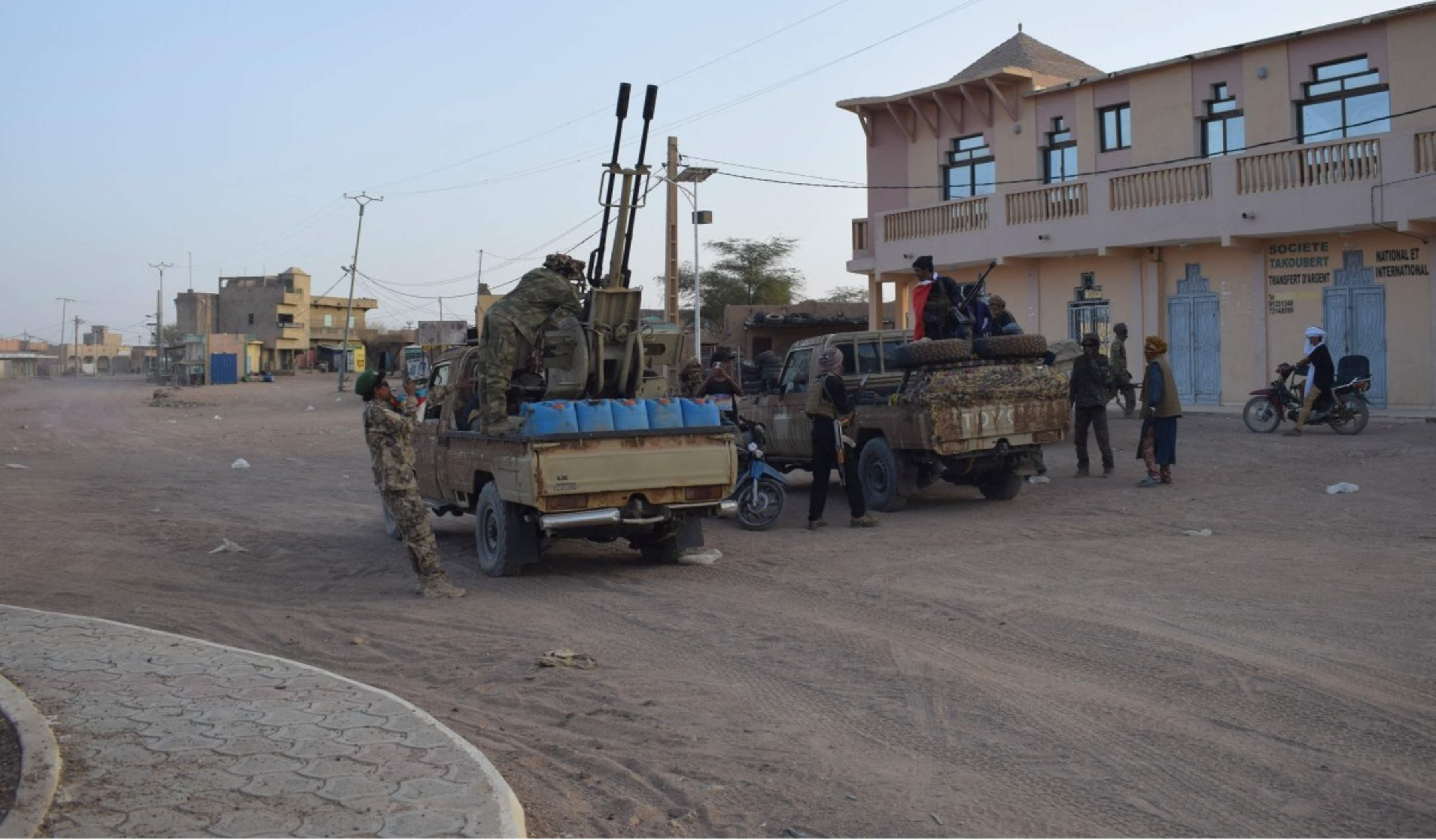 Jihadists, Tuareg Rebels Seize Mali's Northern Town Kidal