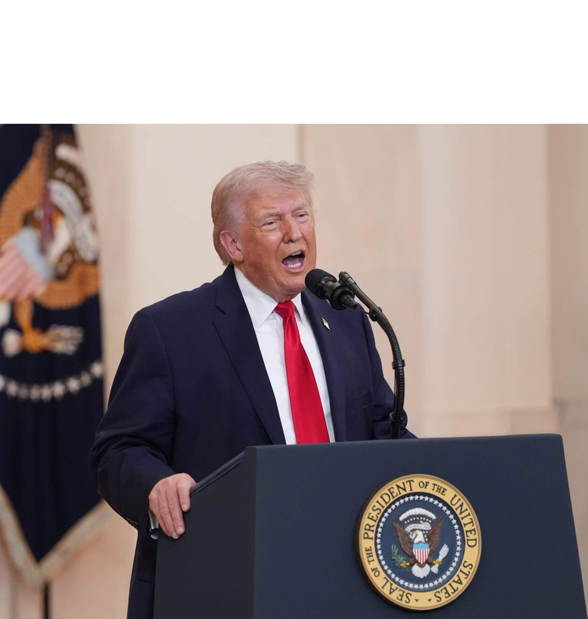 Donald Trump Threatens Fresh Bombing of Iran Over Strait of Hormuz Standoff as Global Tensions Escalate