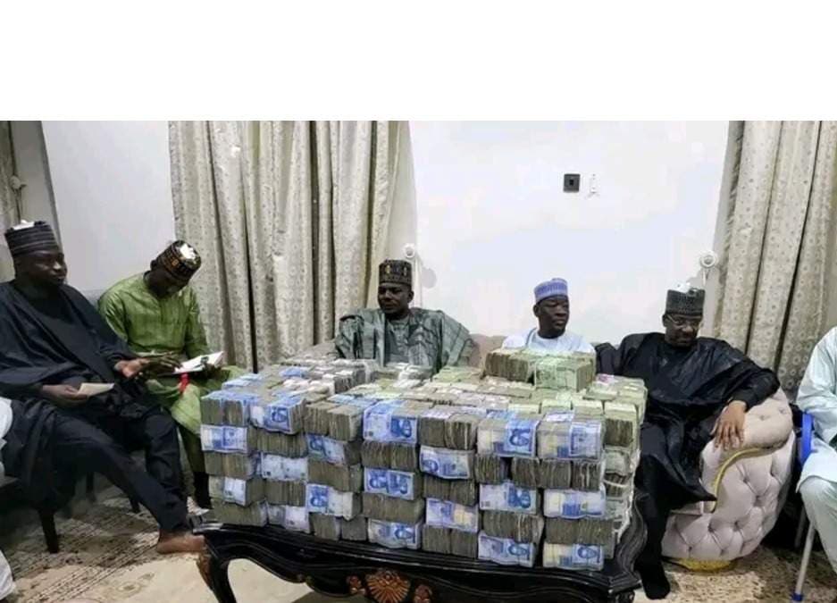 Senator Kaka Lawan Disburses ₦135.6 Million to APC Executives Ahead of Eid-el-Kabir