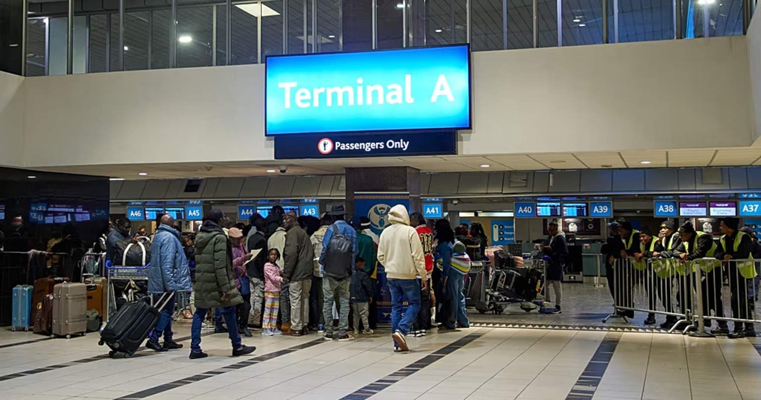 FG to Repatriate 1,000+ Nigerians from South Africa via Air Peace