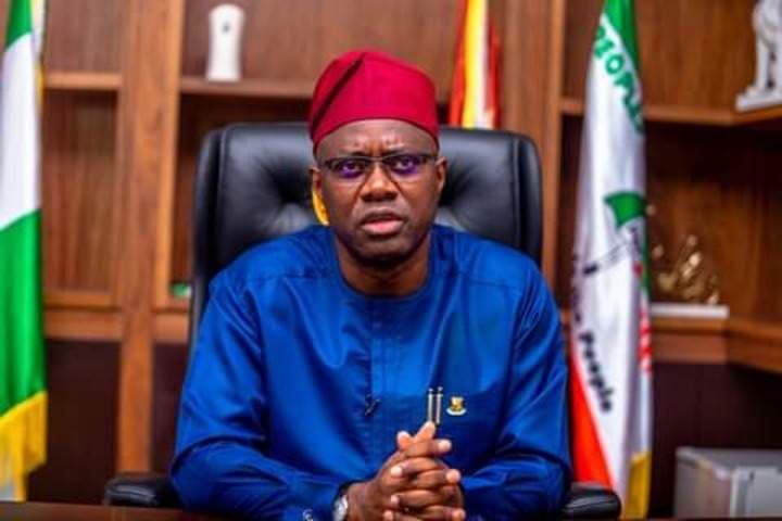 APC Blasts Makinde Over 200 Amotekun Losses
