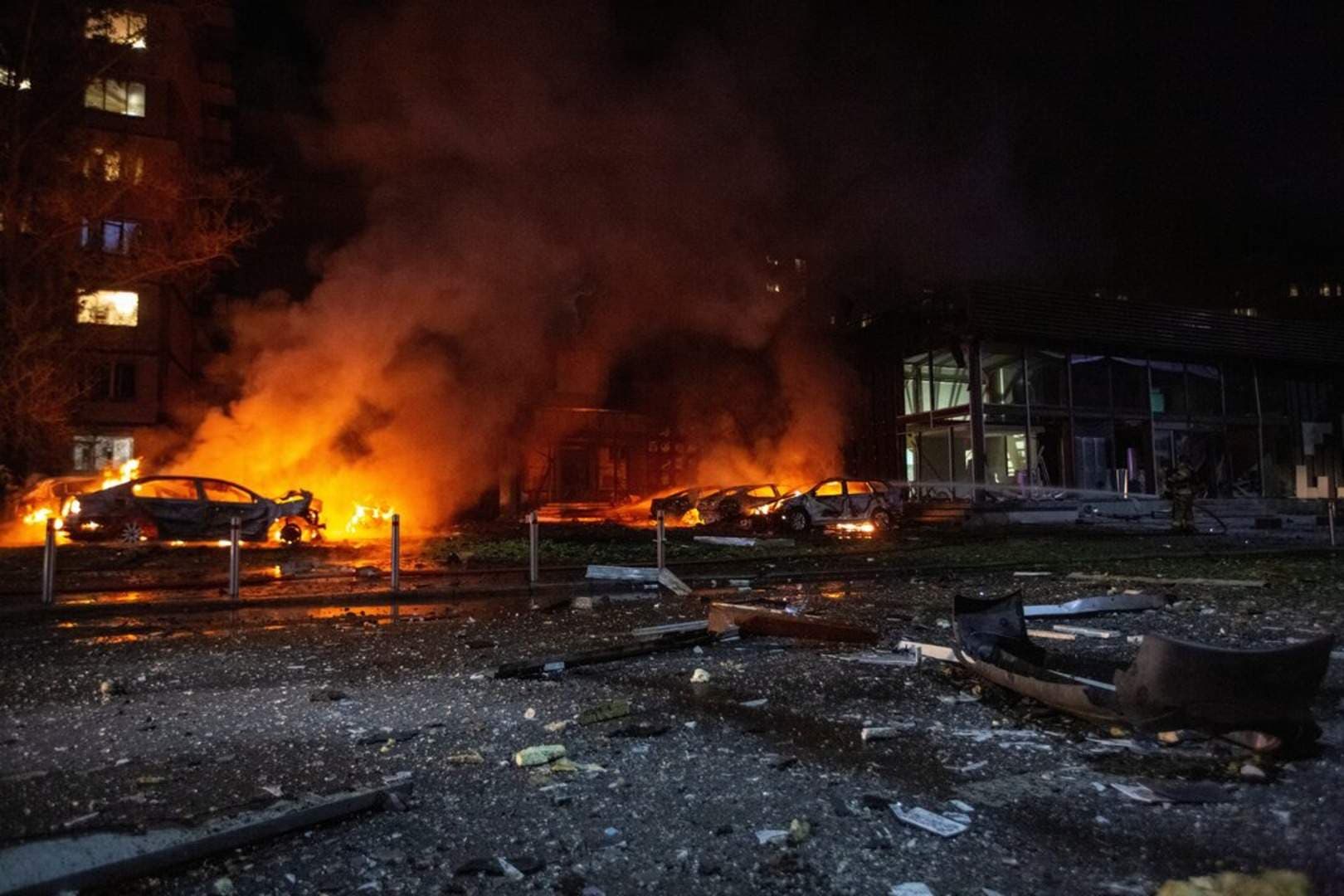 Overnight Drone Strikes Ignite Fires in Kyiv, Mykolaiv