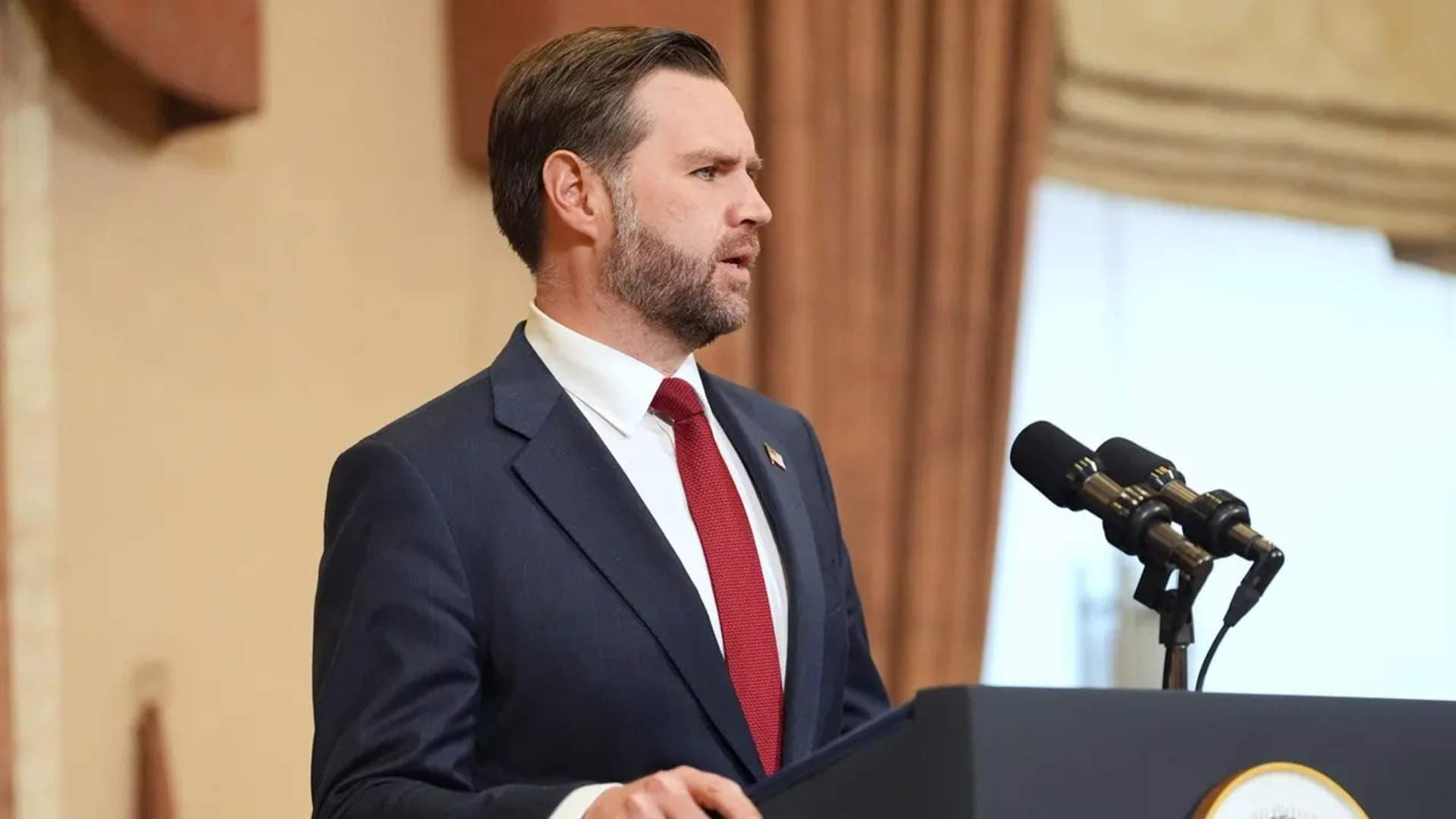 US-Iran deal may drop early, Vance hints