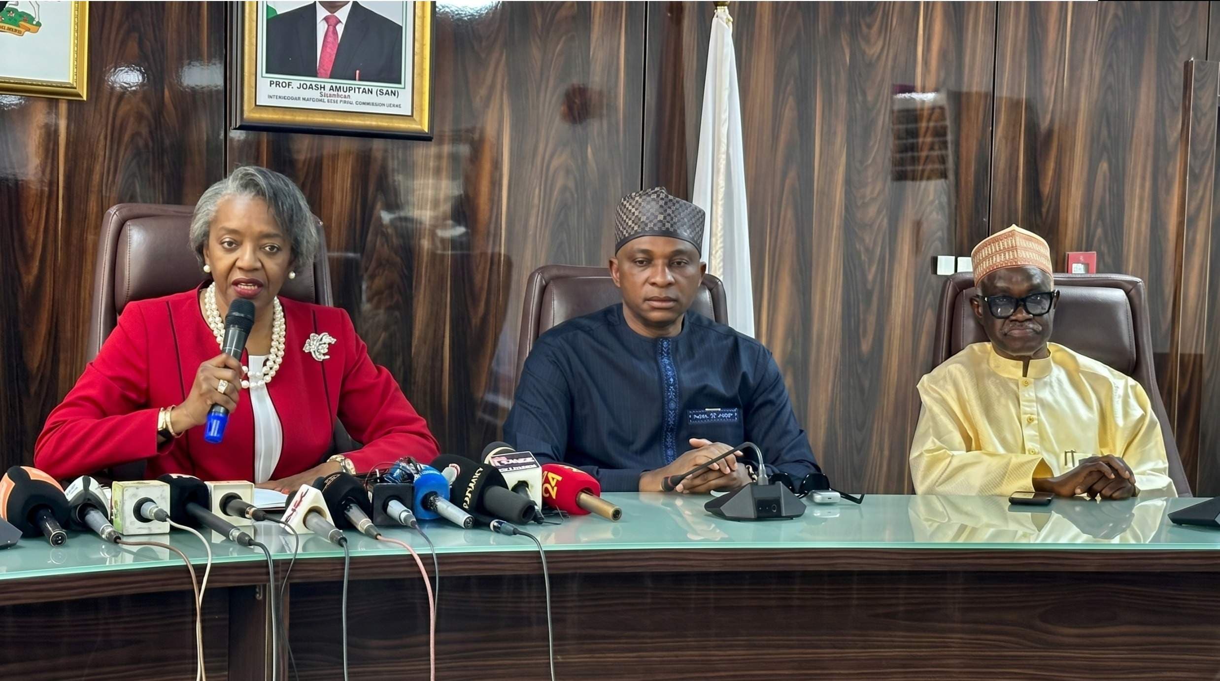 INEC Issues Certificates as APC Wins Big in By-Elections