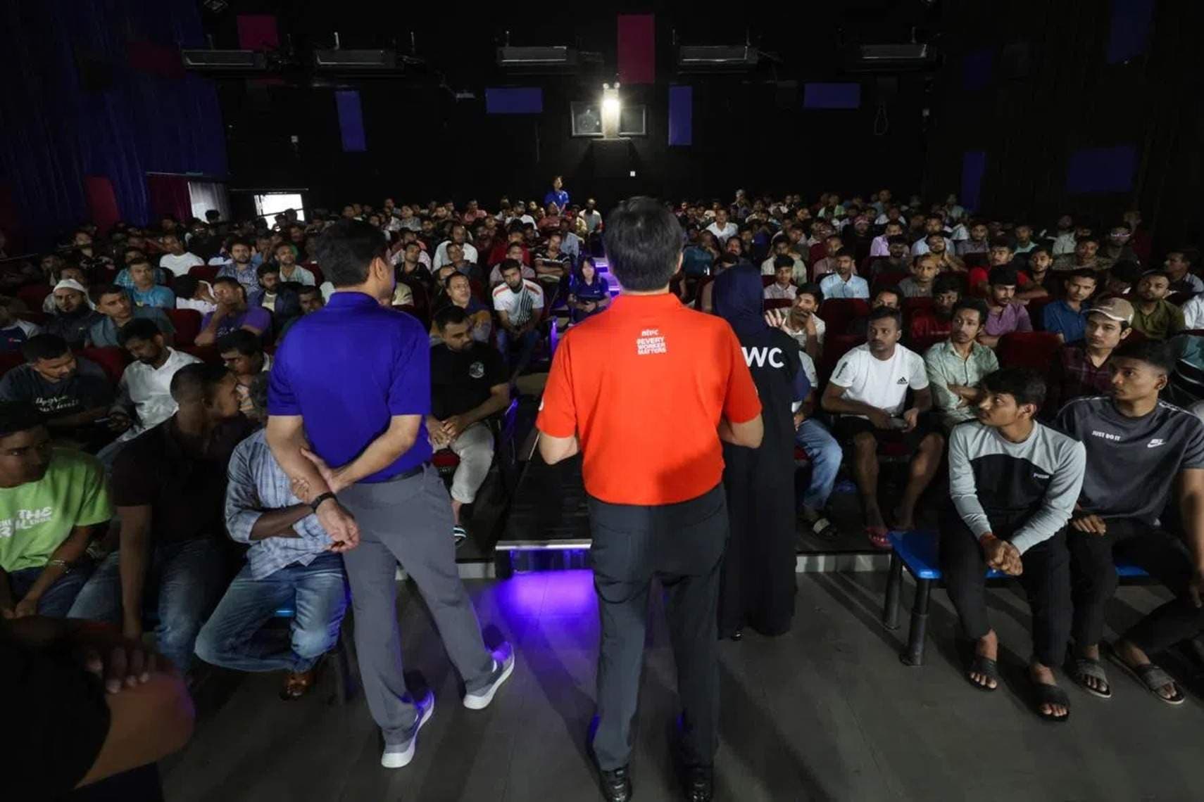 Singapore: Director Vanishes, 400 Workers Unpaid