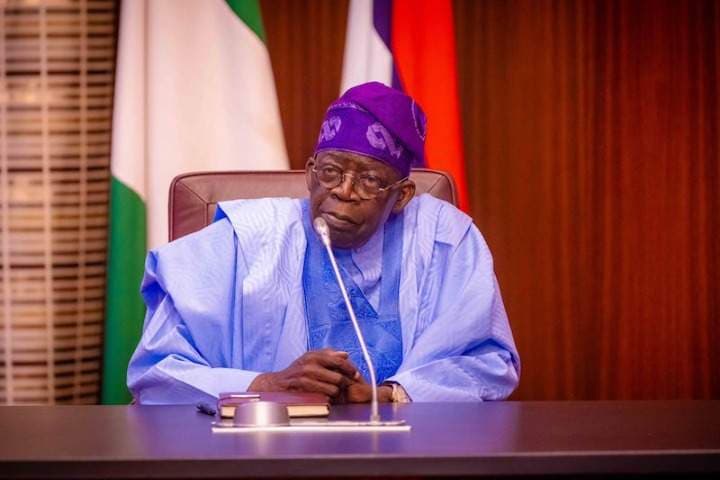 Tinubu Chairs FEC, Swears in RMAFC, NPC Commissioners