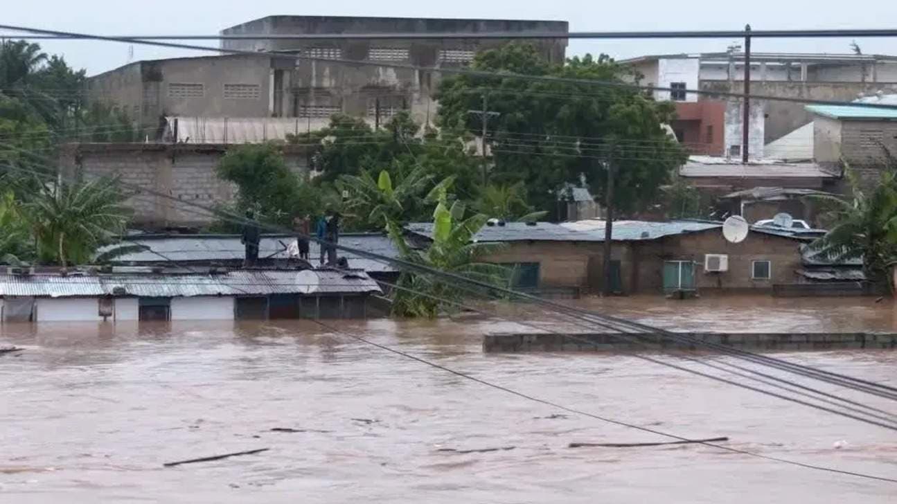 Accra Floods Kill 3 as President Blames Climate Change and Urbanisation