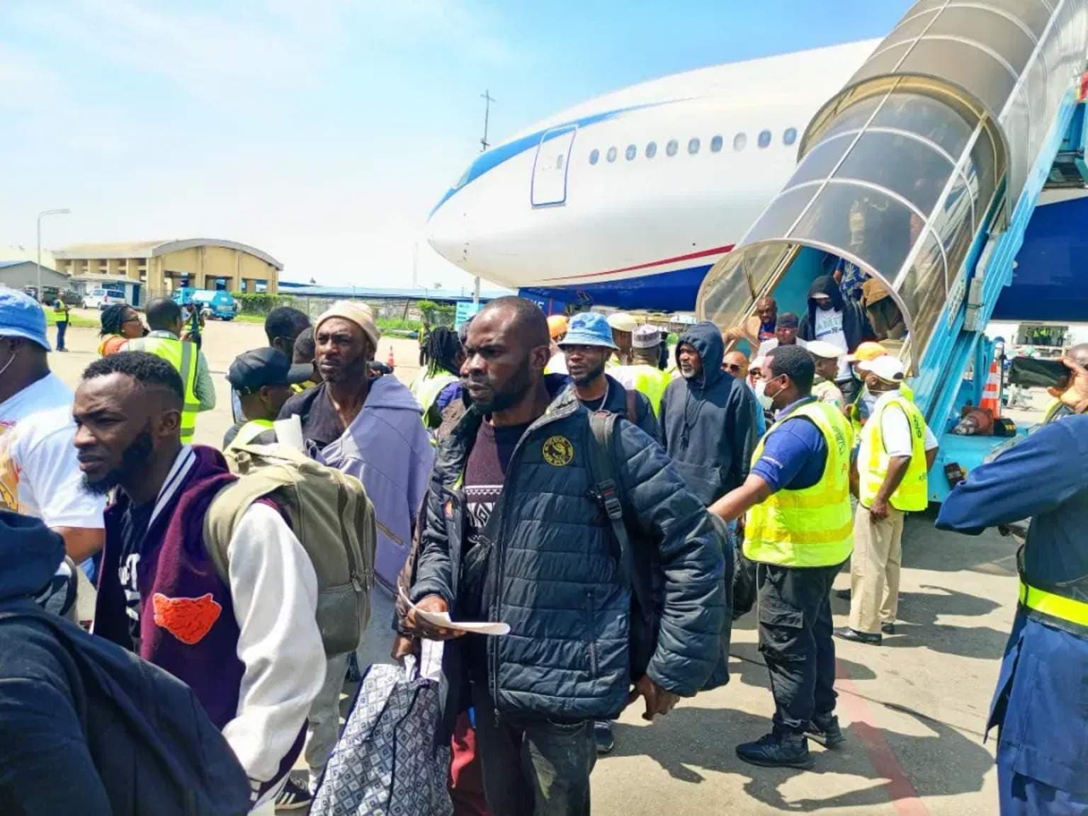 271 Evacuees Land in Lagos