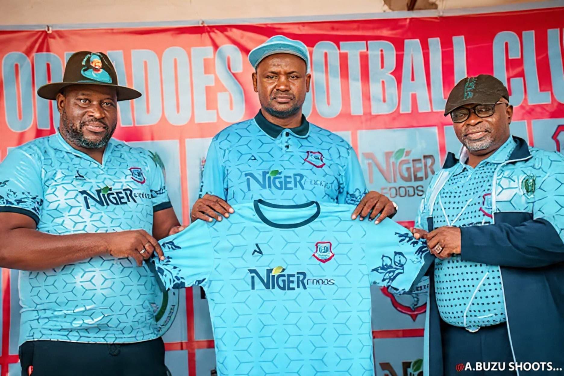 Niger Tornadoes Hand Dogo 3-Year Deal