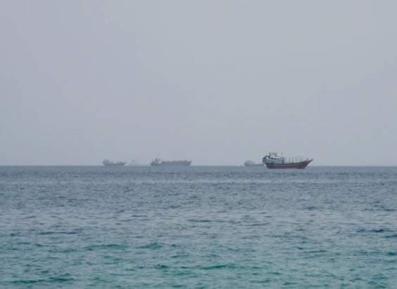 Iran: Hormuz Strait Shut Until US Meets Conditions