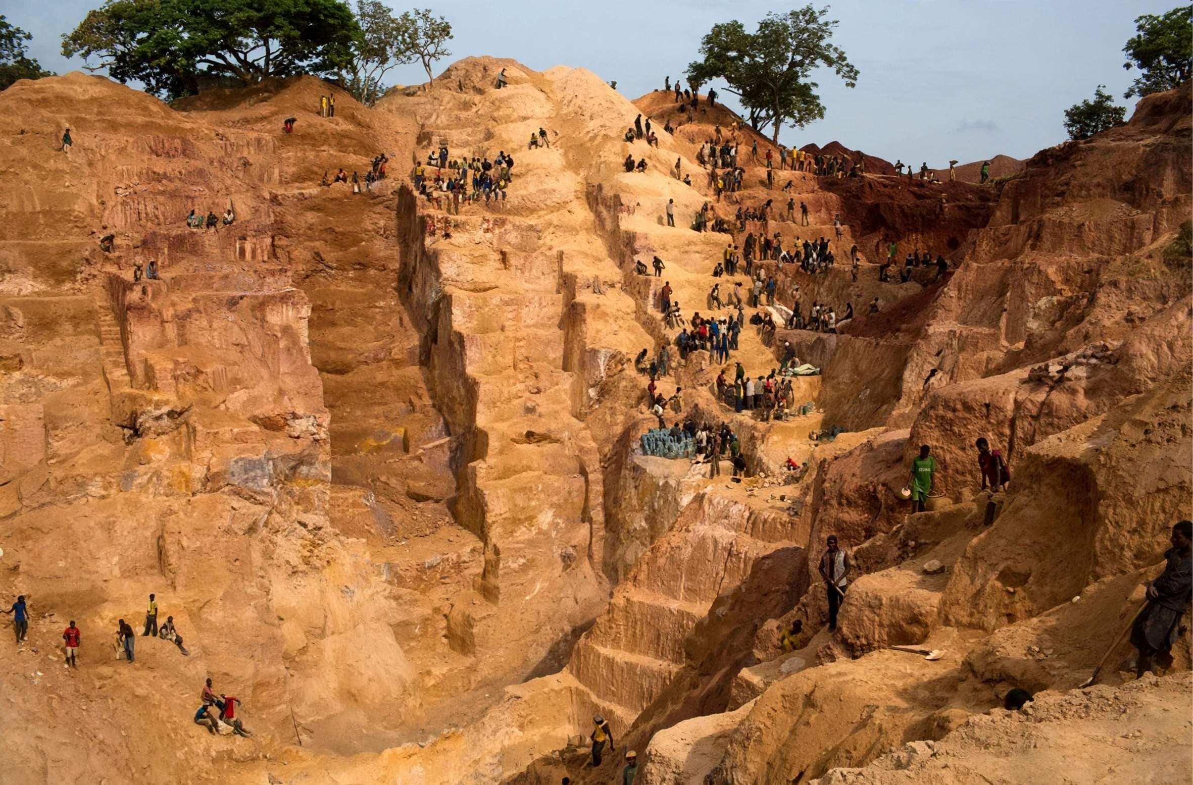 CAR Closes Zamboye Gold Mine After Landslide Kills 49