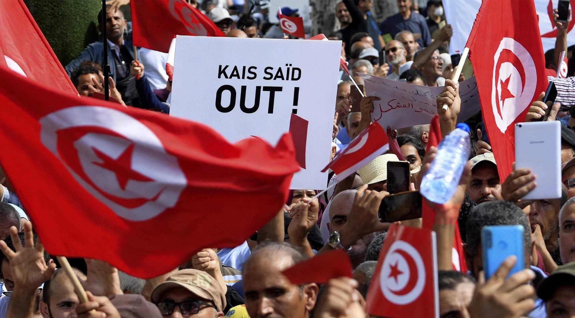Saied Under Pressure as Hundreds Protest in Tunisia Over Blackouts