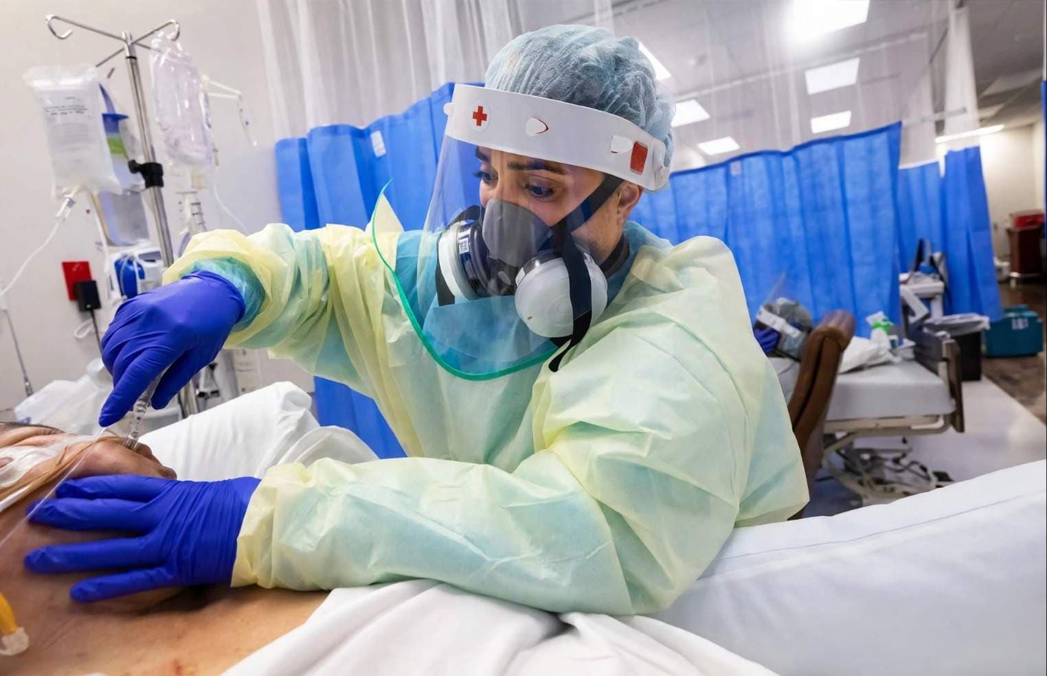 US Doctors Urge Flu, COVID and RSV Jabs as Federal Guidance Stalls