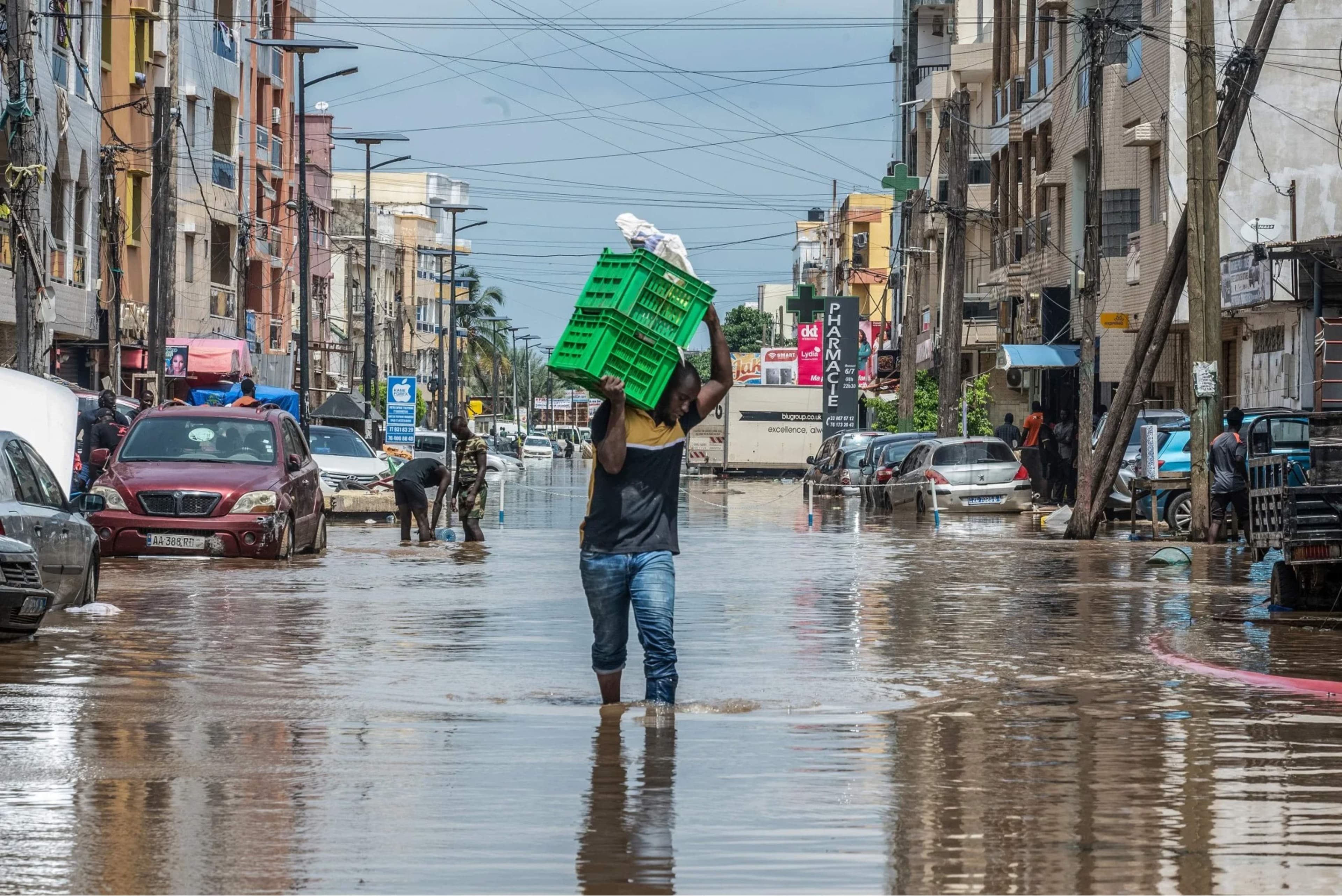 Senegal Delays Schools Nationwide After Deadly Floods Paralyse Dakar
